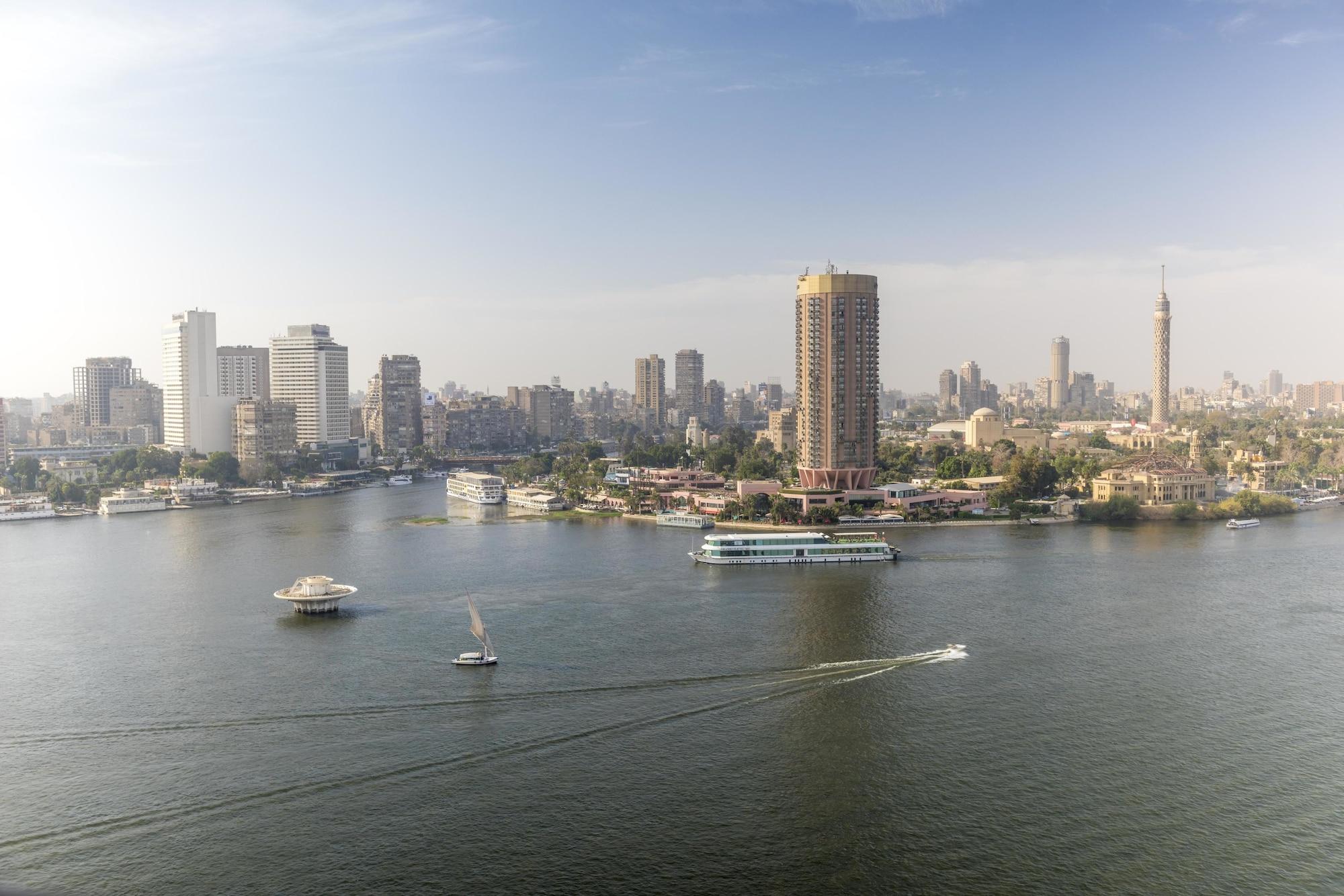 Grand Nile Tower Hotell Kairo Exteriör bild